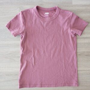 Uniqlo 100% cotton t-shirt size XS